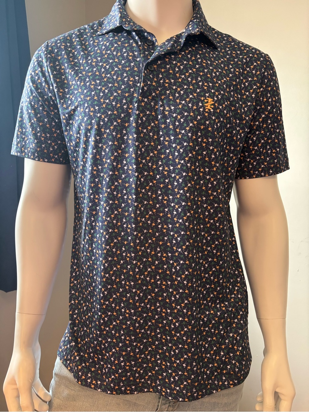 IZOD Golf Flamingo Print Performance Polo Shirt, Men’s Sz M.